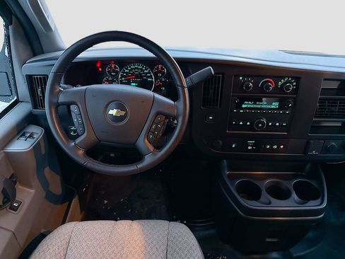 Used 2023 Chevrolet Express 3500 w/ Power Convenience Package image 19