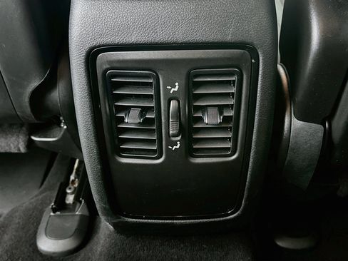 Used 2025 Dodge Durango GT RWD image 28