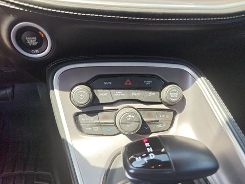 Used 2022 Dodge Challenger GT w/ Plus Package RWD image 17