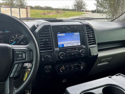 Used 2019 Ford F150 XL w/ Equipment Group 101A Mid image 4