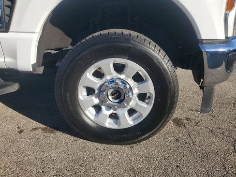 Certified 2024 Ford F350 XLT image 5