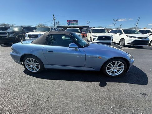 Used 2004 Honda S2000 Base image 2