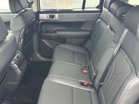 Certified 2025 Hyundai Santa Fe SEL AWD/4WD image 12