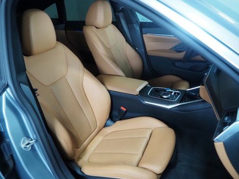 Used 2023 BMW i4 eDrive35 RWD image 2