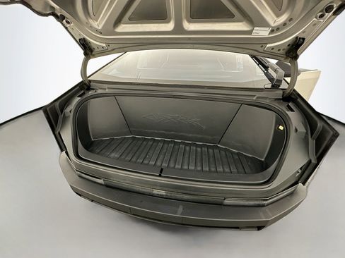 Used 2024 Tesla Cybertruck AWD Crew Cab image 34