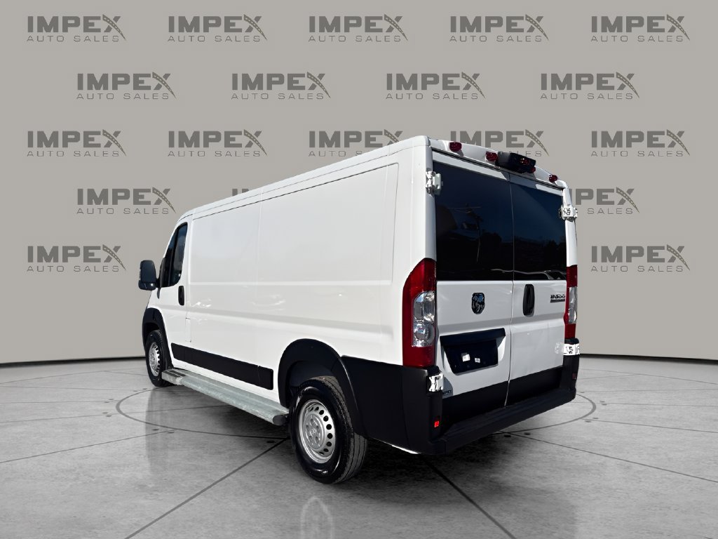Used 2025 RAM ProMaster 2500 w/ U-Haul Equipment Group FWD image 3