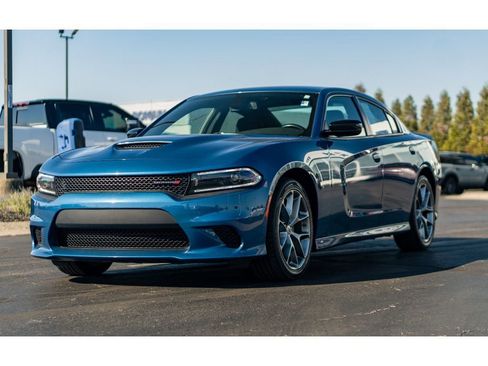 Used 2023 Dodge Charger GT image 2