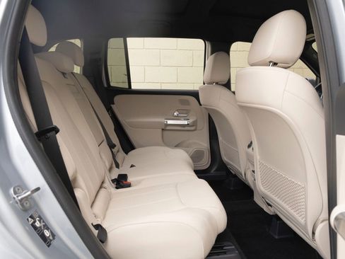 Used 2026 Mercedes-Benz GLB 250 image 24