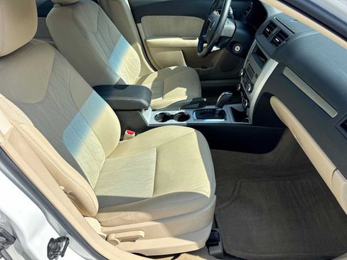 Used 2010 Mercury Milan FWD image 20