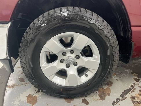 Used 2019 RAM 1500 Big Horn AWD/4WD image 27