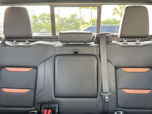 Used 2019 GMC Sierra 1500 AT4 w/ AT4 Premium Package image 19