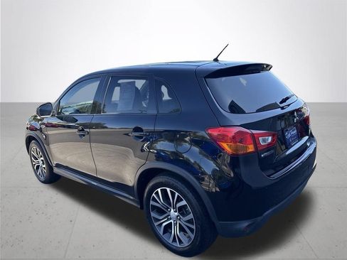 Used 2016 Mitsubishi Outlander Sport ES FWD image 9