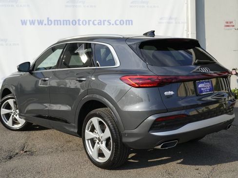 Used 2025 Audi Q5 Premium Plus w/ Premium Plus AWD/4WD image 4