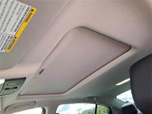 New 2025 Nissan Altima 2.5 SL image 38