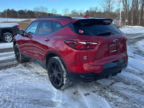 Used 2021 Chevrolet Blazer RS w/ Enhanced Convenience Package image 3