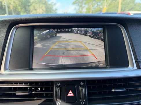 Used 2019 Kia Optima LX w/ LX 17" Wheel Package FWD image 26