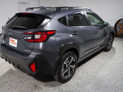 Used 2024 Subaru Crosstrek 2.0i Premium image 7