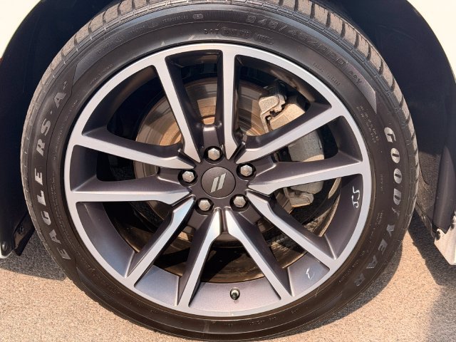 Used 2022 Dodge Charger R/T w/ Plus Group RWD image 12