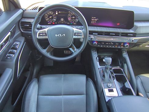 Used 2023 Kia Telluride SX FWD image 11