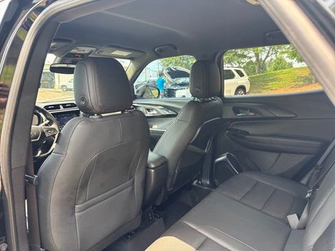 Used 2022 Chevrolet TrailBlazer RS w/ Convenience Package FWD image 20