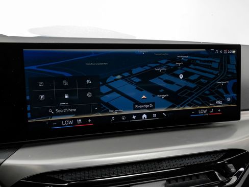 Used 2026 BMW 230i Coupe RWD image 22