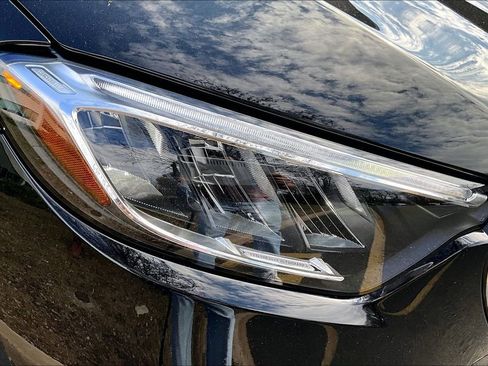 Certified 2023 Mercedes-Benz GLC 300 GLC 300 image 31