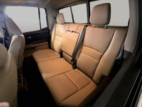 Used 2023 Honda Ridgeline RTL-E image 19