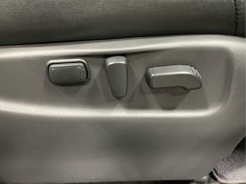 Used 2020 Nissan Armada SL w/ Premium Package image 34