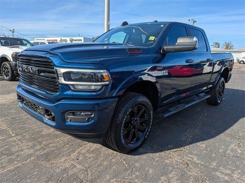 Used 2022 RAM 2500 Laramie w/ Night Edition image 8