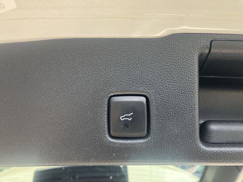 Used 2023 Ford Escape ST-Line Elite w/ Premium Technology Package AWD/4WD image 14