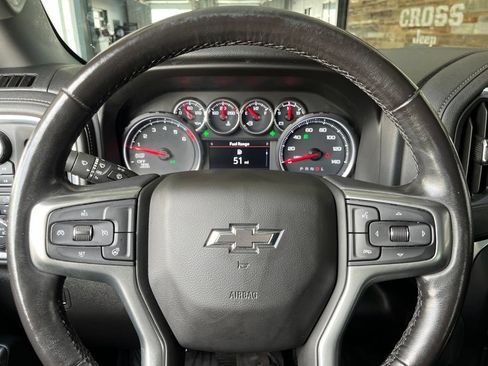 Used 2021 Chevrolet Silverado 1500 LT Trail Boss w/ Convenience Package II AWD/4WD image 32