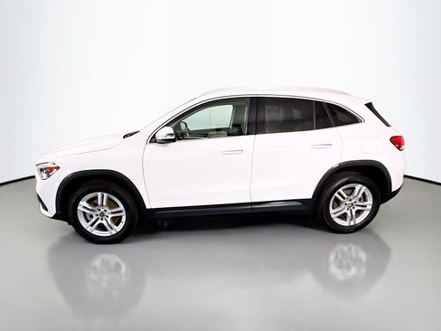 Used 2022 Mercedes-Benz GLA 250 4MATIC w/ Premium Package Lite image 6