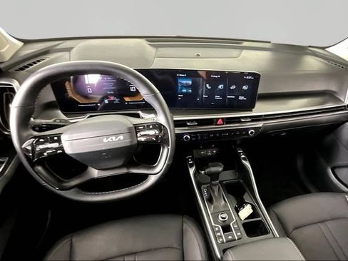 Certified 2026 Kia Sorento S w/ S Panoramic Sunroof Package FWD image 7