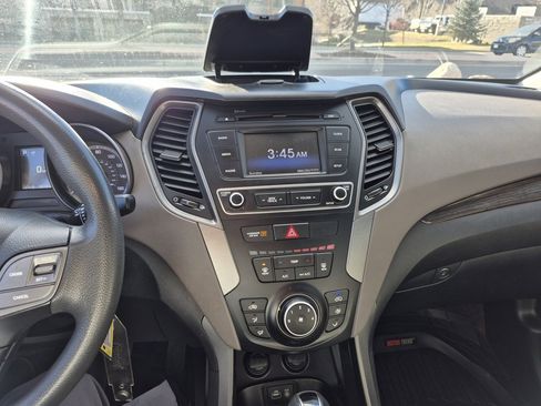 Used 2018 Hyundai Santa Fe Sport image 29