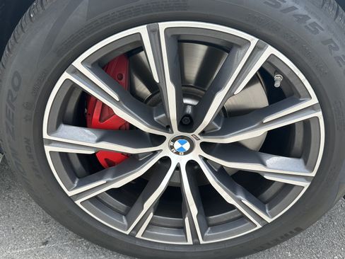 Used 2026 BMW X5 xDrive50e w/ M Sport Package AWD/4WD image 15