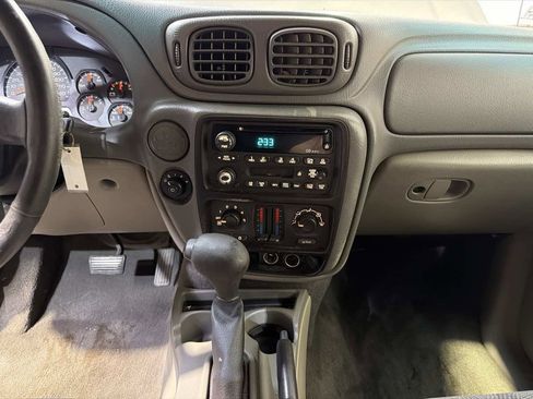 Used 2003 Chevrolet TrailBlazer LT image 20