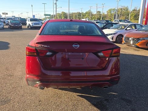 New 2025 Nissan Altima 2.5 SV w/ SV Special Edition Package image 6