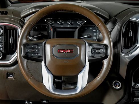 Used 2020 GMC Sierra 3500 SLT w/ SLT Premium Plus Package image 16