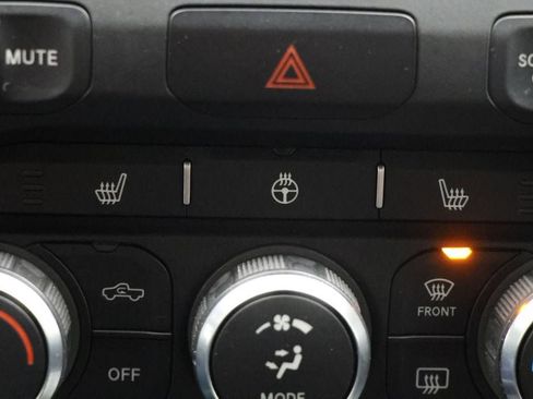 Used 2019 RAM 1500 Big Horn image 29