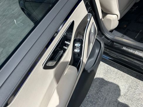 Used 2023 Mercedes-Benz S 500 4MATIC image 42