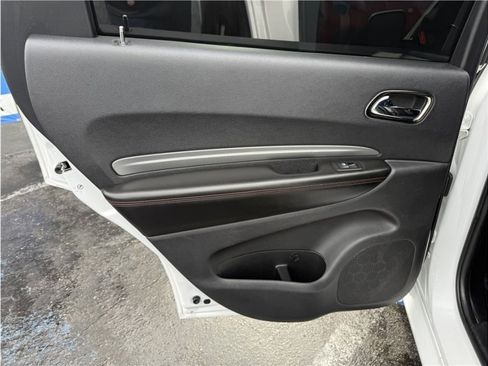 Used 2018 Dodge Durango GT w/ Blacktop Package image 21