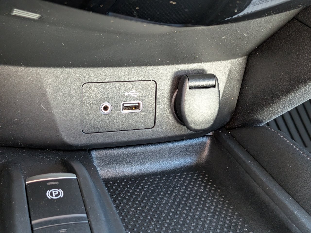 Used 2019 Nissan Rogue SL w/ Premium Package AWD/4WD image 27