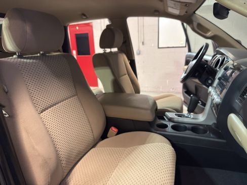 Used 2013 Toyota Tundra 4x4 Double Cab w/ TRD Off-Road Pkg image 22