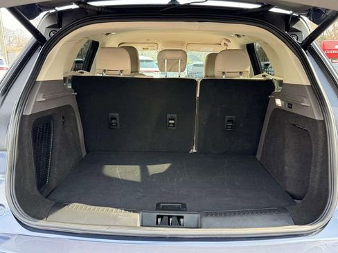 Used 2022 Lincoln Corsair AWD w/ Equipment Group 101A image 7