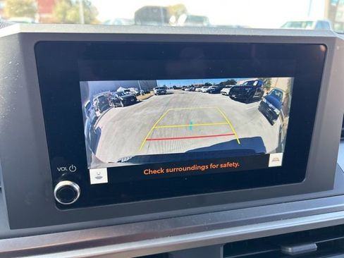 Used 2025 Toyota 4Runner SR5 image 15