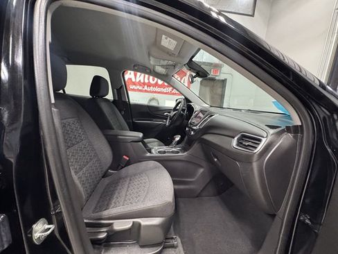 Used 2023 Chevrolet Equinox LT w/ Driver Convenience Package AWD/4WD image 12