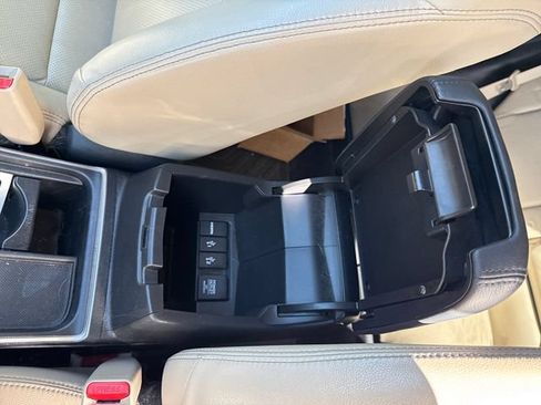 Used 2015 Honda CR-V Touring image 22