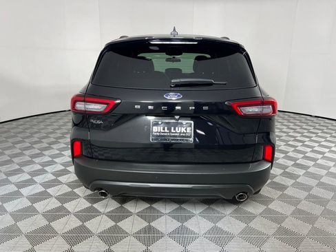 Used 2025 Ford Escape ST-Line image 7