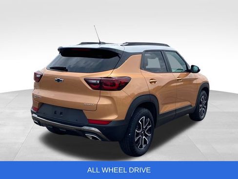 Certified 2024 Chevrolet TrailBlazer ACTIV w/ Convenience Package AWD/4WD image 3