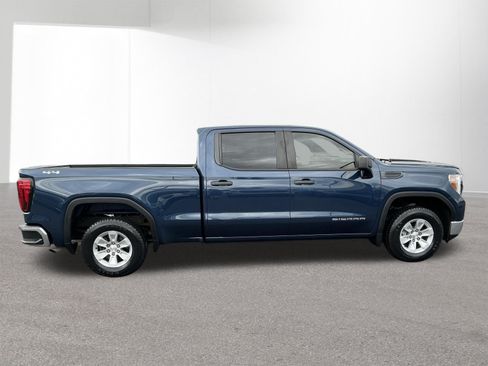 Used 2021 GMC Sierra 1500 4x4 Crew Cab w/ Sierra Value Package image 2